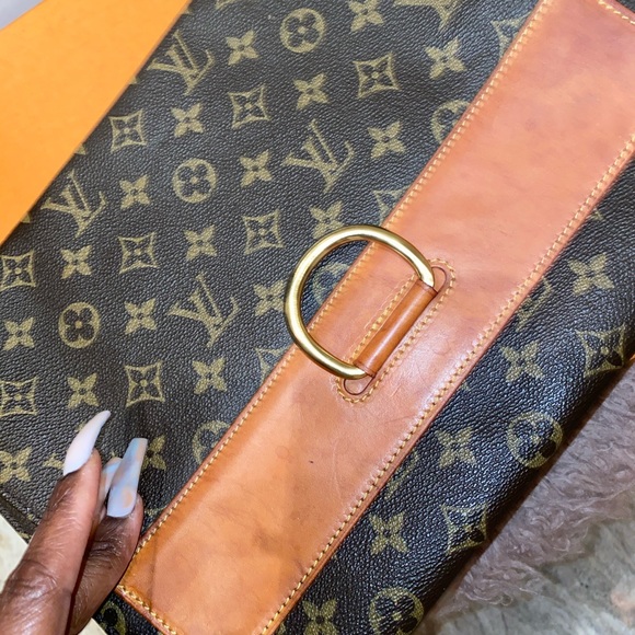SOLD‼️🎉🥳HP🎉🥳Louis Vuitton vintage Lena Clutch 💕 - Picture 6 of 14